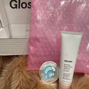 *NWT* Glossier Priming Moisturizer Balance